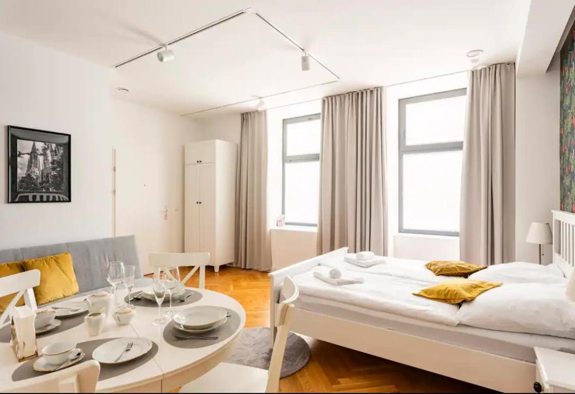 Gemuetliches Und Modernes Apartment,44 M² Виена Екстериор снимка